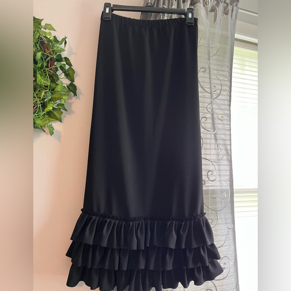 Beautiful Maxi Ruffle skirt!